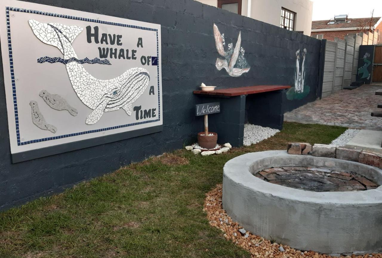 Whale Watch Accommodation 드 켈더스 외부 사진
