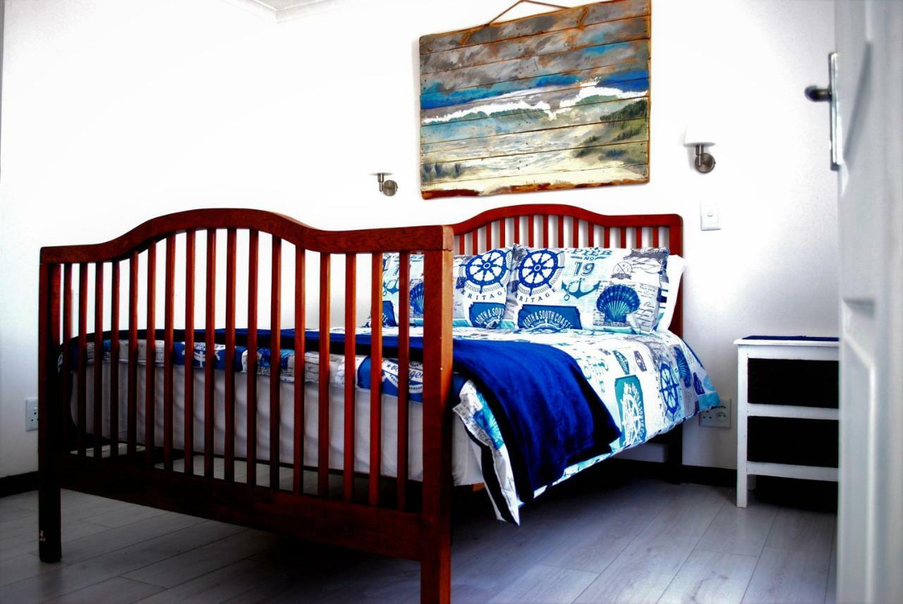 Whale Watch Accommodation 드 켈더스 외부 사진