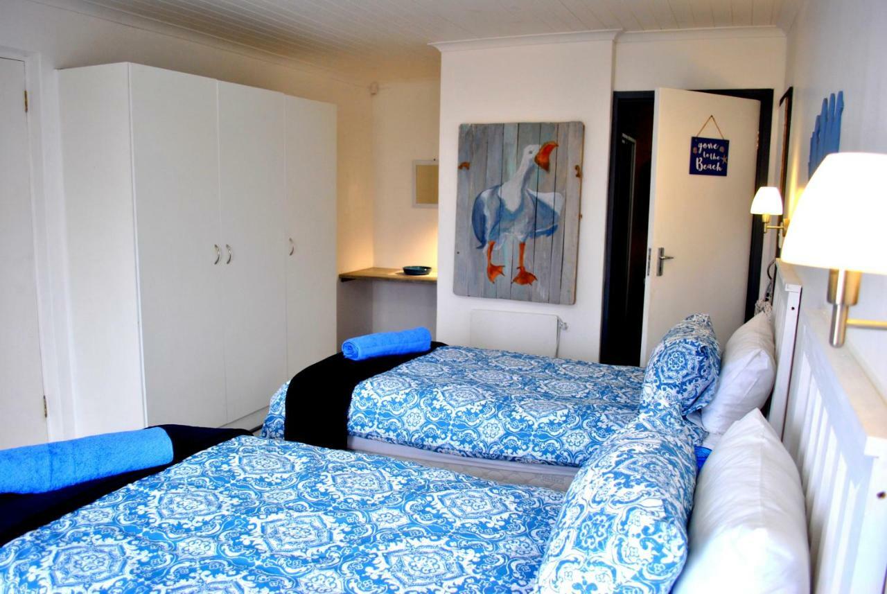 Whale Watch Accommodation 드 켈더스 외부 사진