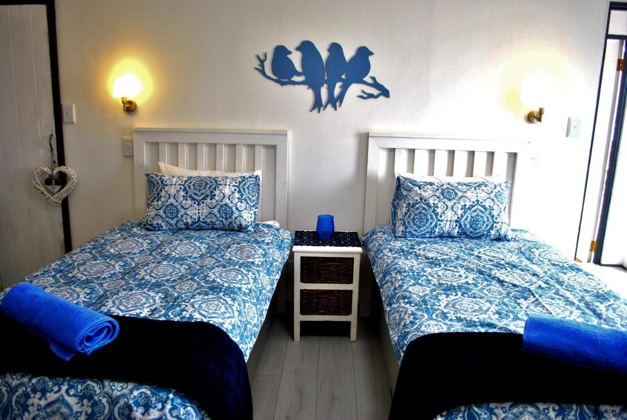 Whale Watch Accommodation 드 켈더스 외부 사진